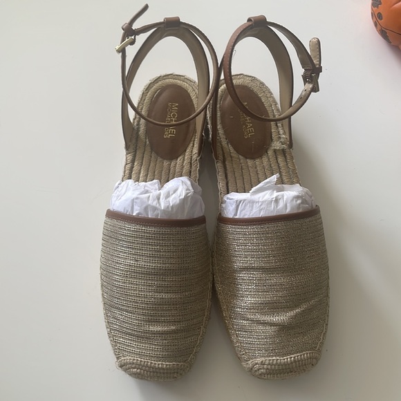 Michael Kors Espadrilles - Picture 2 of 3